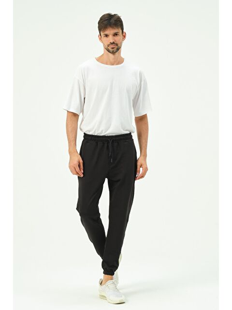 C&City Lastikli Paça Yandan Cepli Erkek Jogger Eşofman Altı 781 Siyah - S000220997-19351