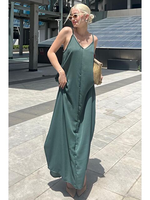 Madmext Yeşil Askılı Oversize Uzun Elbise Mg2038
