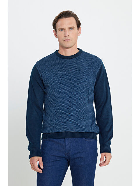 AC&Co / Altınyıldız Classics Erkek Lacivert-Mavi Standart Fit Normal Kesim Bisiklet Yaka Petek Desenli Triko - S000394642-37350