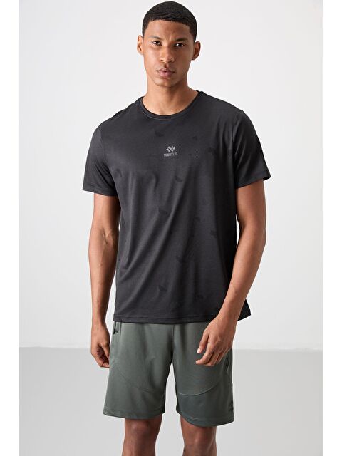 Tommylife Siyah Polyester Nefes Alan Jakarlı İnce Esnek Standart Fit Erkek Performans Tişört - 88397 - S000193834-19351