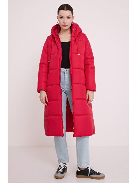 Bigdart Kadın Kırmızı Kapüşonlu Uzun Şişme Mont 5120 - S000108593-20045