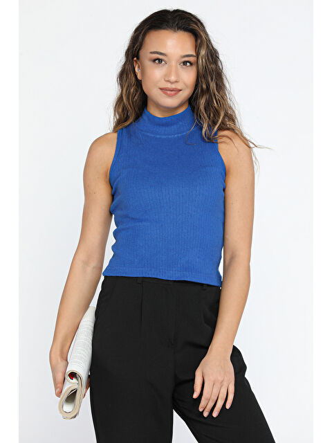 Gülseli Yarım Balıkçı Yaka Sıfır Kol Kaşkorse Bluz - S000290503-23710