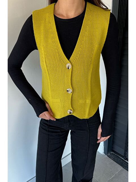 Gülseli Kadın V Yaka Ön Düğmeli Triko Yelek - S000469768-18194