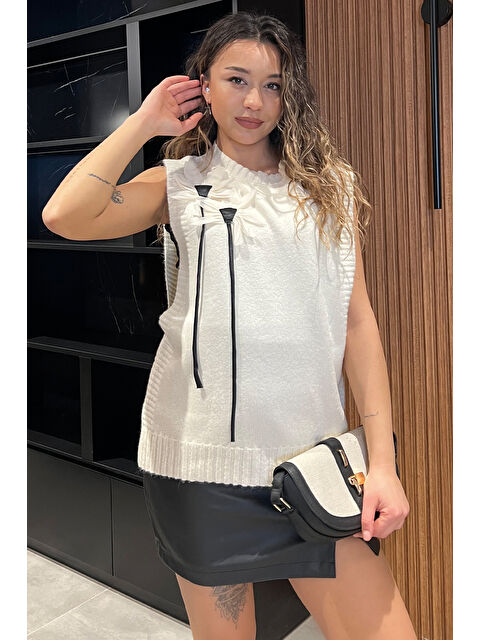 Gülseli Çiçek Detaylı Kadın Triko Süveter - S000312577-19966