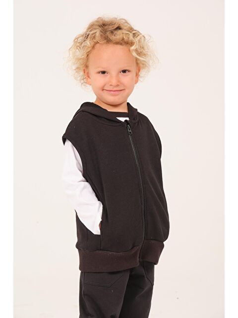 ZEYLAND Unisex Çocuk Basic Kapüşonlu Yelek   Siyah - S000316432-19351