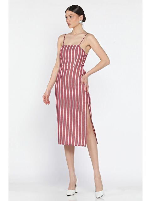 Gülseli Kadın Ayarlanabilir Askılı Çizgi Desenli Yırtmaç Detaylı Elbise - S000379910-20045