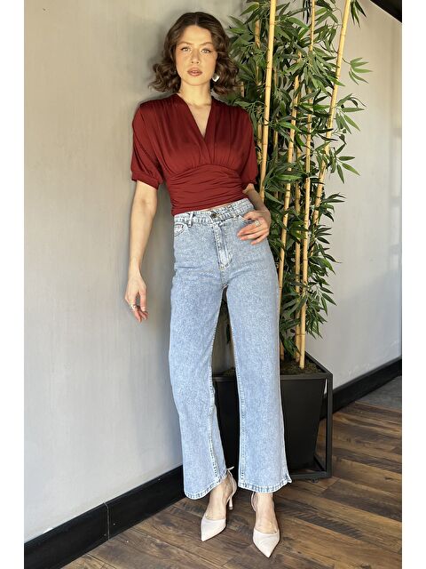 Gülseli Yüksek Bel Yırtmaç Detaylı Bol Paça Kadın Jean Pantolon - S000311968-3642