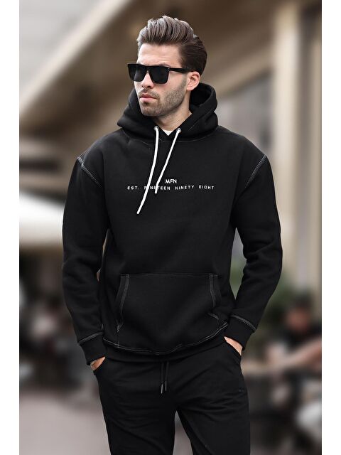 Madmext Siyah Kapüşonlu Nakış Detaylı Cepli  Erkek Hoodie - S000240607-19351