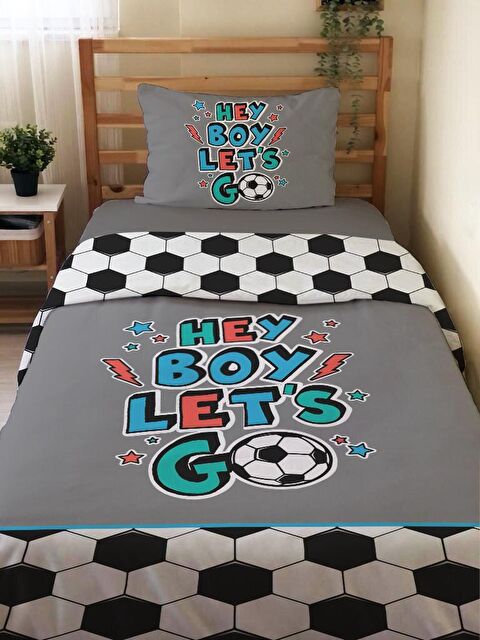 Evmila Çift Taraflı Futbol Desenli Çarşafsız Takım Tek Kişilik Nevresim Takımı 160x220 Cm - S000123409-23173