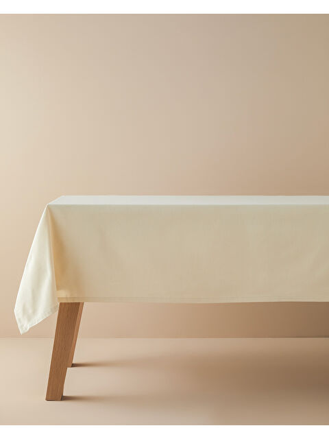 English Home Shimmer Masa Örtüsü 150x240 cm Gold - S000364501-20076
