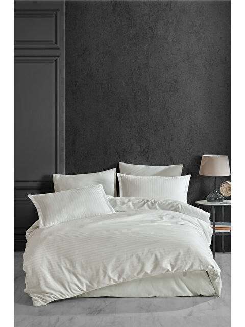 Clasy %100 Pamuk Çizgili Saten Nevresim Takımı Çift Kişilik Düz Renk Ekru - S000276461-19965