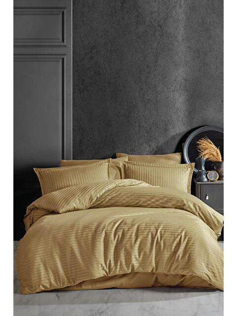 Clasy %100 Pamuk Çizgili Saten Nevresim Takımı Çift Kişilik Düz Renk Hardal - S000276465-7379