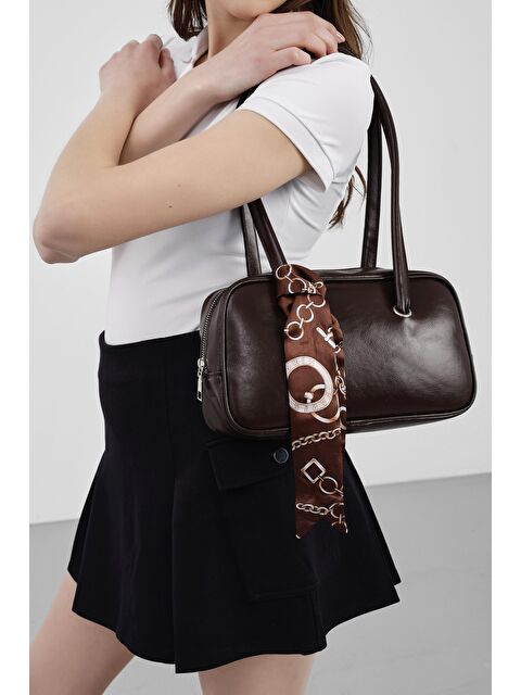 Shulebags Beau Fular Detaylı Baget Çanta Acı Kahve
