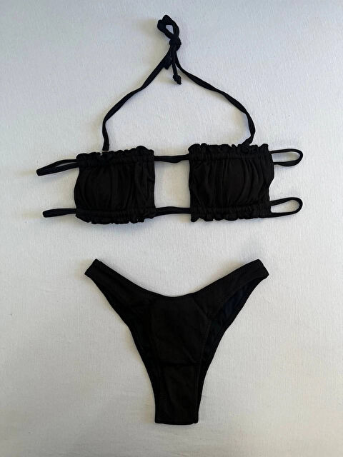 Hazelin Kadın Siyah İp Bağlamalı Büzgülü Straplez Bikini Takım HZL25S-LC2226 - S000406926-19351