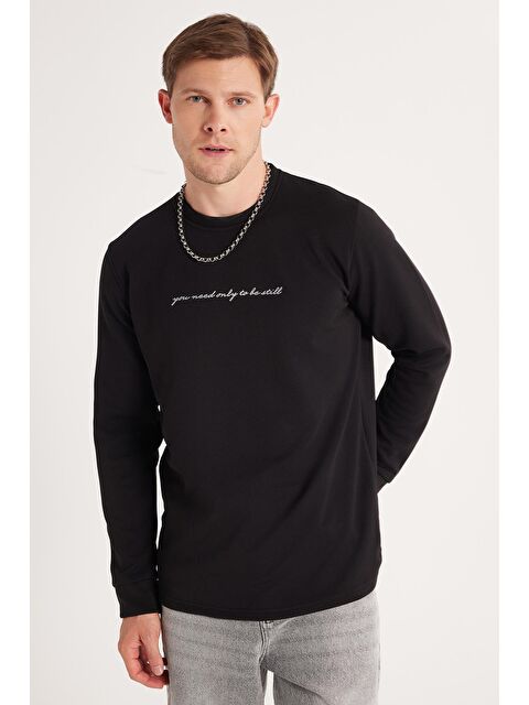 TUDORS Erkek Standart Fit Pamuklu Bisiklet Yaka Şardonlu Baskılı Siyah Sweatshirt - S000519576-19351