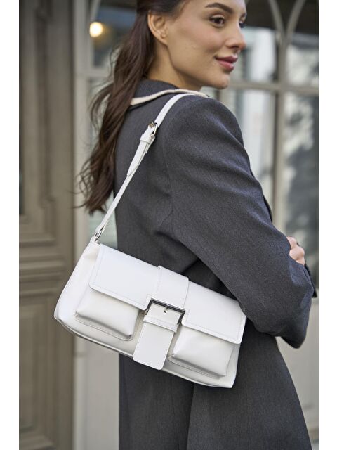 MADAMRA Kaplamalı El Ve  Omuz Çantasi Beyaz - S000355804-20063