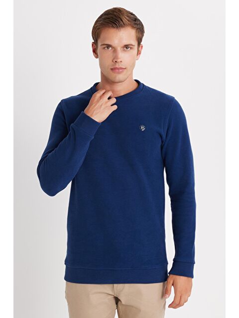 TUDORS Erkek Slim Fit Dar Kesim Pamuklu Selanik Kumaş Bisiklet Yaka İndigo Sweatshirt - S000519583-23093