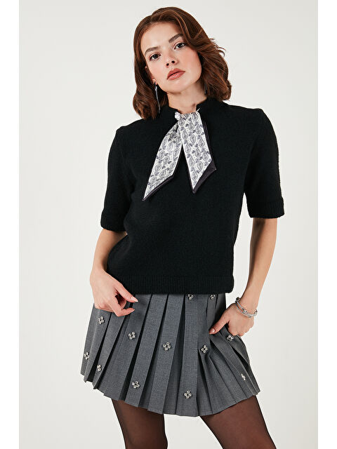 Lela Yün Karışımlı Regular Fit Fularlı Yaka Kısa Kollu Triko Kazak 4617023 - S000480557-19351