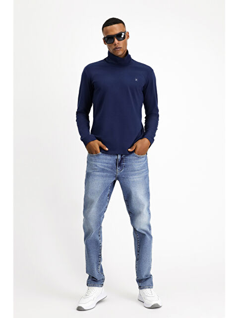 Kiğılı Balıkçı Yaka Slim Fit Dar Kesim Pamuklu Sweatshirt