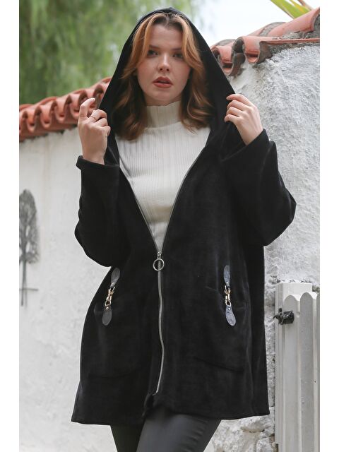 Chiccy İtalyan Siyah Kapüşonlu Uzun Kol Fermuarlı Cepli Casual Kadife Dokuma Ceket 80 75 - S000468984-19351