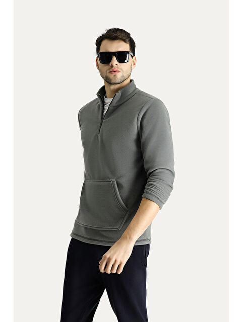 Kiğılı Yarım Fermuarlı Polar Büyük Beden Sweatshirt - S000404929-20600