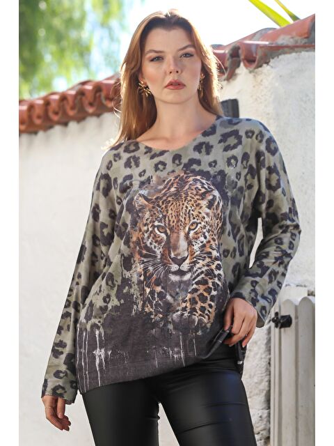 Chiccy İtalyan Haki Havuz Yaka Uzun Kol Dijital Baskılı Casual Angora Triko Bluz 75 65 - S000468992-18547