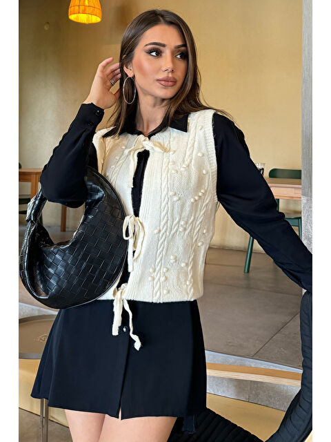 Gülseli Kadın Örgü Desenli Bağlamalı Triko Yelek - S000312507-19966