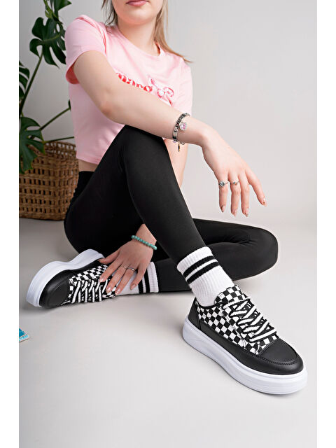 Pasyone Kadın Yüksek Taban Dama Desenli Günlük Ayakkabı - S000509383-37424