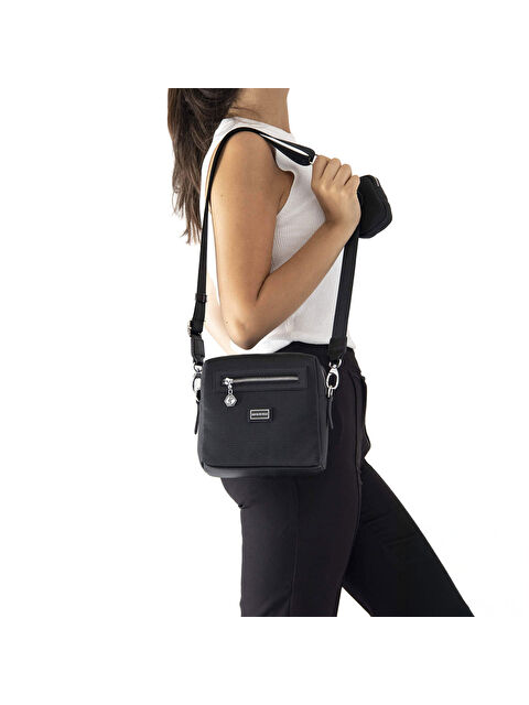 Silver Polo Kadın Çapraz Çanta 1038-38069 SILVER POLO ÇAPRAZ BAYAN ÇANTASI M86 SİYAH-MAT SİYAH - S000507505-19351