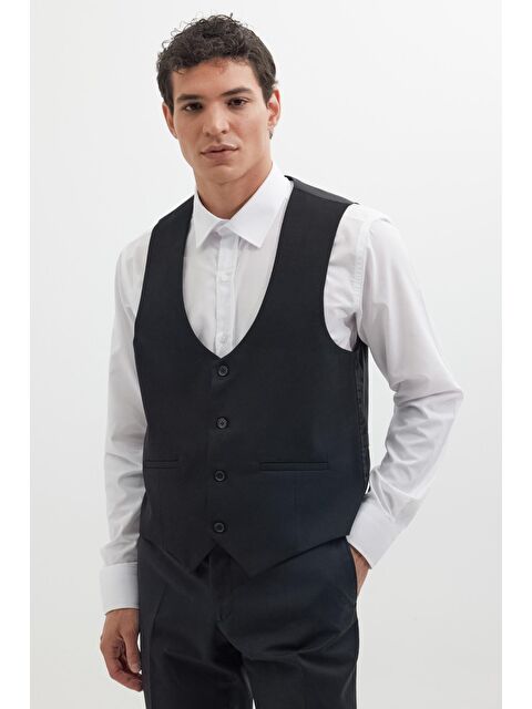 TUDORS Erkek Standart Fit Normal Kesim Düz Fleto Cepli Siyah Yelek - S000521919-19351