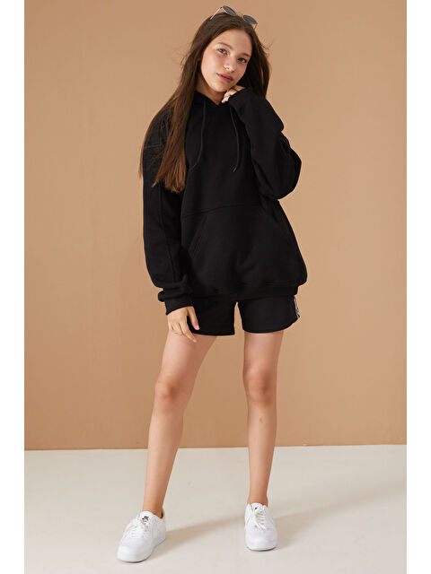 Cansın Mini Kız Çocuk Siyah Basic Uzun Kol Şardonlu Kapüşonlu Sweatshirt - S000253257-19351