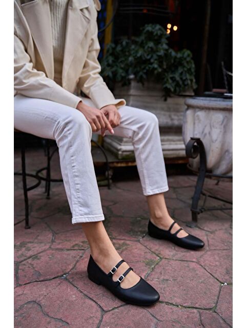 MADAMRA Çift Kemerli Babet Siyah - S000266211-19351