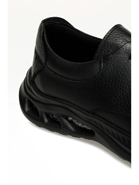 Polaris 5 Nokta 109056.M 5PR Siyah Erkek Rahat Ayakkabı - S000444005-19351