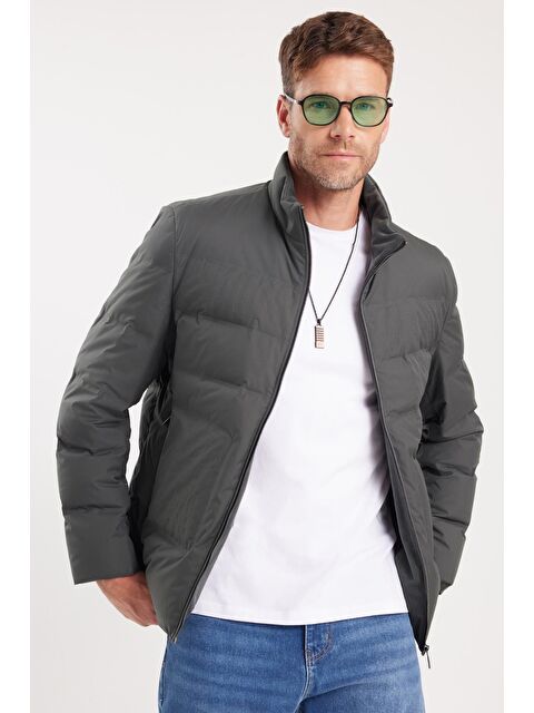 TUDORS Erkek Regular Fit Normal Kesim Kaz Tüyü Çift Cepli Fermuarlı Sıcak Tutan Haki Mont - S000521937-18547