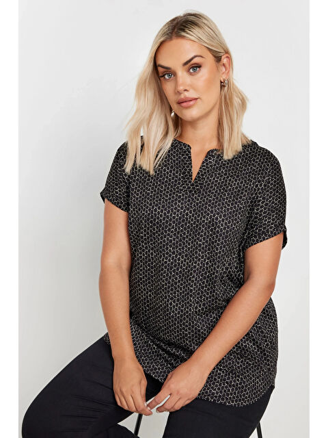 Stil Diva Büyük Beden V Yaka Kısa Kollu Desenli Bluz 303530 - S000280365-19351