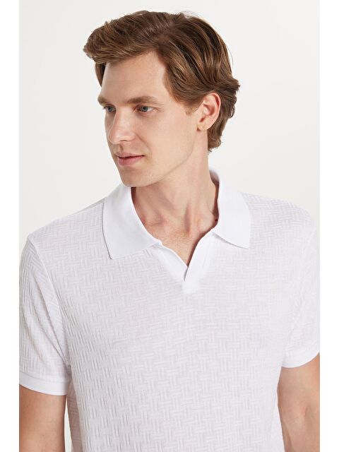 TUDORS Erkek Slim Fit Dar Kesim Viskon Kumaş Desenli Düz Pike Düğmesiz Beyaz Polo Yaka Tişört - S000519638-20063