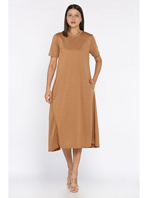 Gülseli Bisiklet Yaka Cep Detaylı Kısa Kol Elbise - S000299556-4557