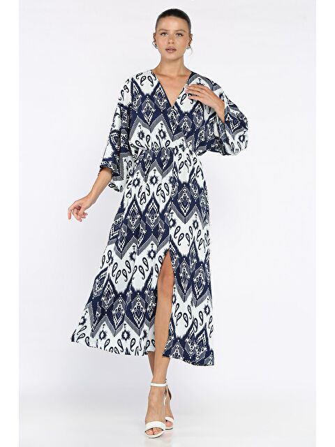 Gülseli Kadın Kruvaze Yaka Bel Lastikli Yarasa Kol Yırtmaç Detaylı Desenli Elbise - S000412591-21164