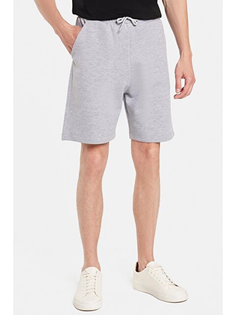 TUDORS Erkek Relax Fit Rahat Kesim Yandan Cepli Gri Bermuda Şort - S000521978-20600