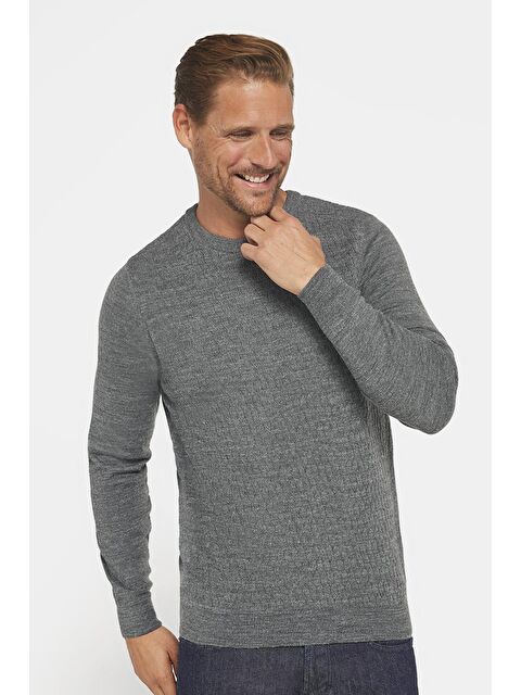 TUDORS Slim Fit Bisiklet Yaka Kendinden Desenli Gri Erkek Triko Kazak