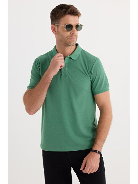 TUDORS Erkek Slim Fit Dar Kesim Pamuklu Yumuşak Dokulu Serin Tutan Kumaş Düz Pike Yeşil Polo Yaka Tişört - S000519717-18194