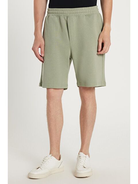 TUDORS Erkek Regular Fit Klasik Kesim 3 Cepli Beli Lastikli Haki Şort - S000522006-18547