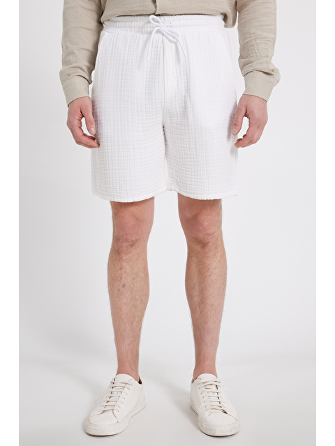 TUDORS Erkek Regular Fit Rahat Kesim Müslin %100 Pamuk Beli Lastikli Cepli Bağcıklı Beyaz Şort - S000522008-20063