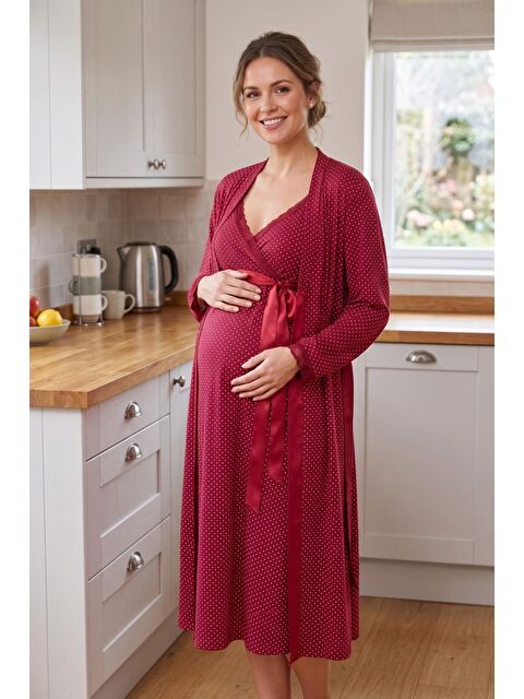 MİSS DÜNYA LİSSA Puantiyeli V Yaka Emzirme Kolaylığı Sağlayan Kuşaklı Hamile ve Lohusa Sabahlık Askılı Gecelik Seti