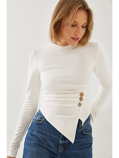 SHADE Kadın Düğme Desenli Asimetrik Kesim Bluz - S000375177-20063