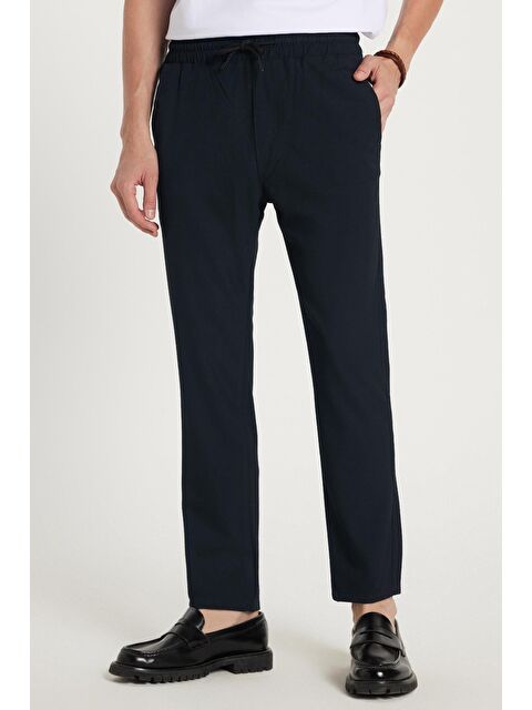 TUDORS Erkek Slim Fit Dar Kesim Pamuklu Lastikli Beli Bağcıklı Lacivert Pantolon - S000519757-21164