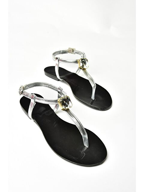 Fox Shoes S2720952 Gümüş Kadın Sandalet - S000207762-18105
