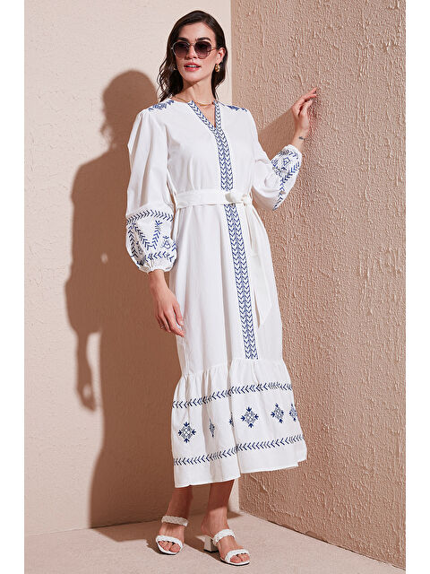 Lela Pamuklu Regular Fit Balon Kollu Nakışlı Uzun Kadın Elbise 676202 - S000396444-19965