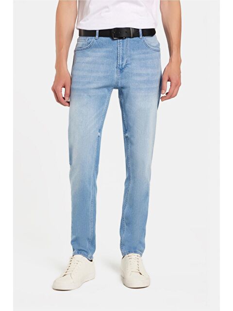 TUDORS Erkek Regular Fit Normal Kesim Denim Yıkamalı Düz Paça Açık Mavi Jean Pantolon - S000519834-17234