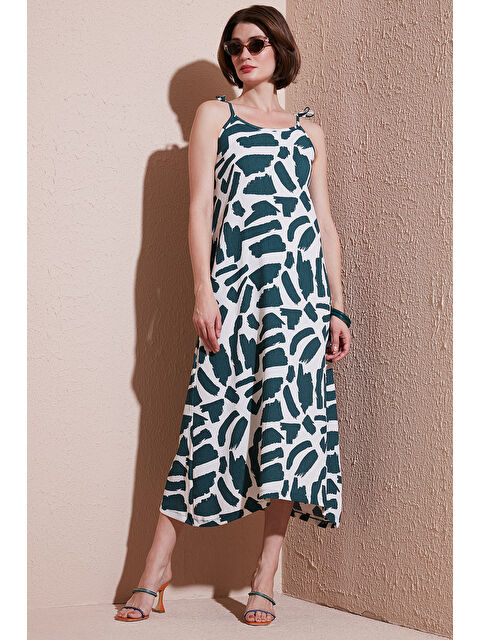 Lela Desenli Midi Boy Oversize Fit Bağlamalı İp Askılı Bisiklet Yaka Kadın Elbise 5869009 - S000346513-18194